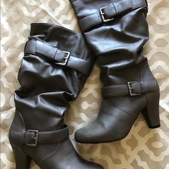 Boots - Picture 6 of 6